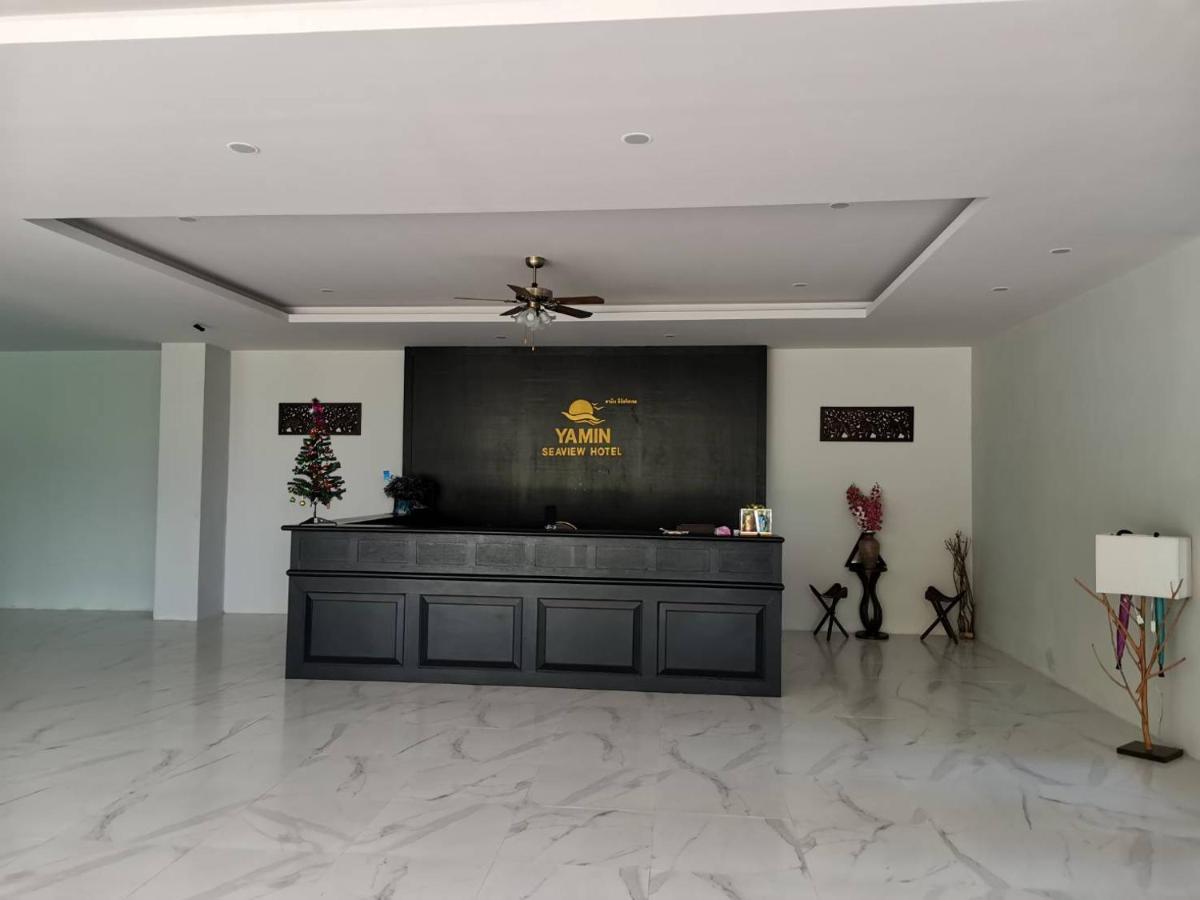 Yamin Seaview Hotel Phuket Bagian luar foto